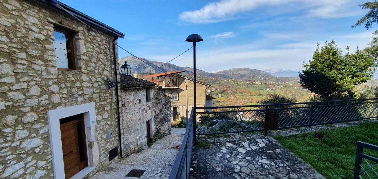 La Dimora Dell'Arco Appartement Pico Buitenkant foto