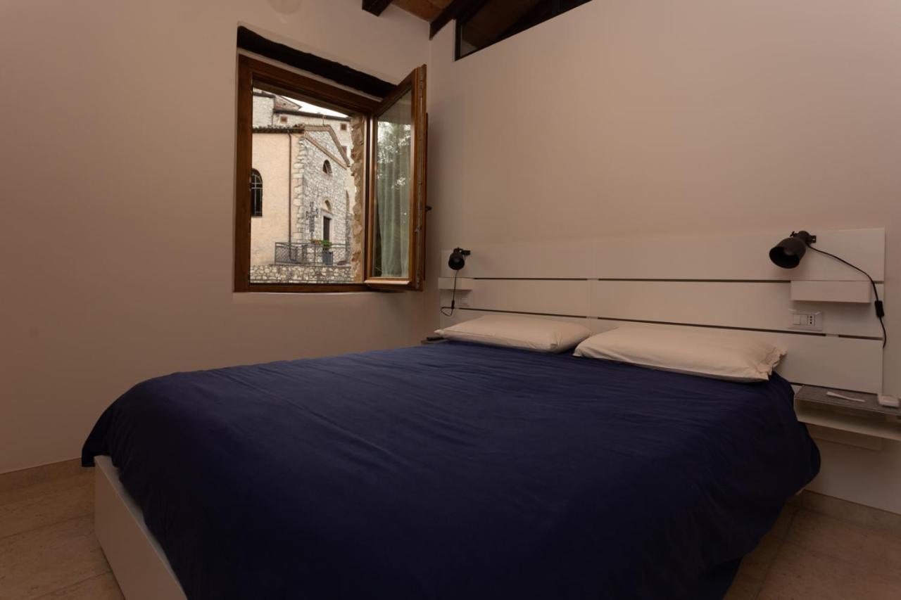 La Dimora Dell'Arco Appartement Pico Buitenkant foto